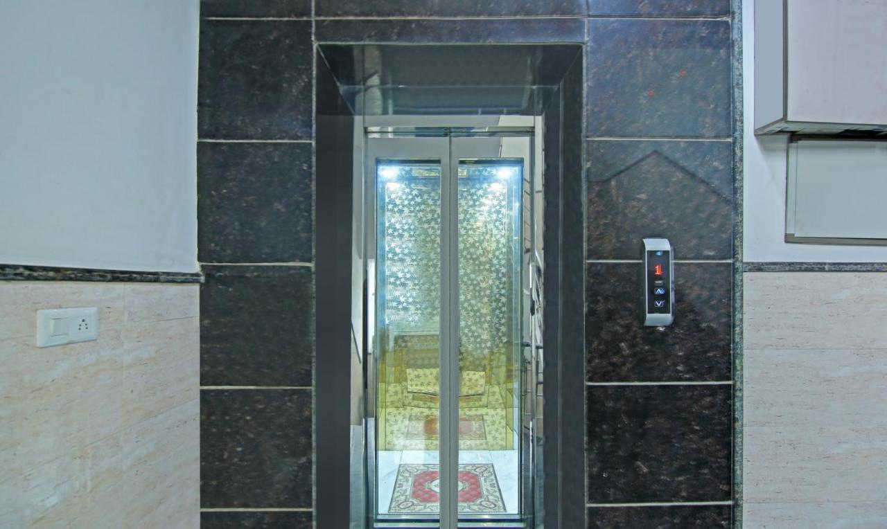 Itsy Hotels Nyra Gurgaon Exterior foto