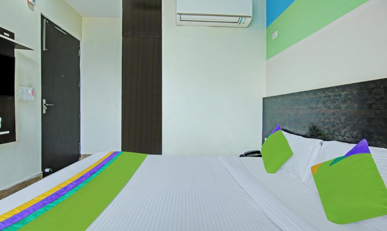 Itsy Hotels Nyra Gurgaon Exterior foto
